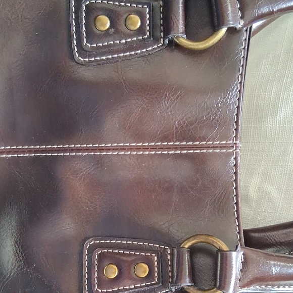 Elegant Brown Leather Tote Bag - Picture 3 of 7